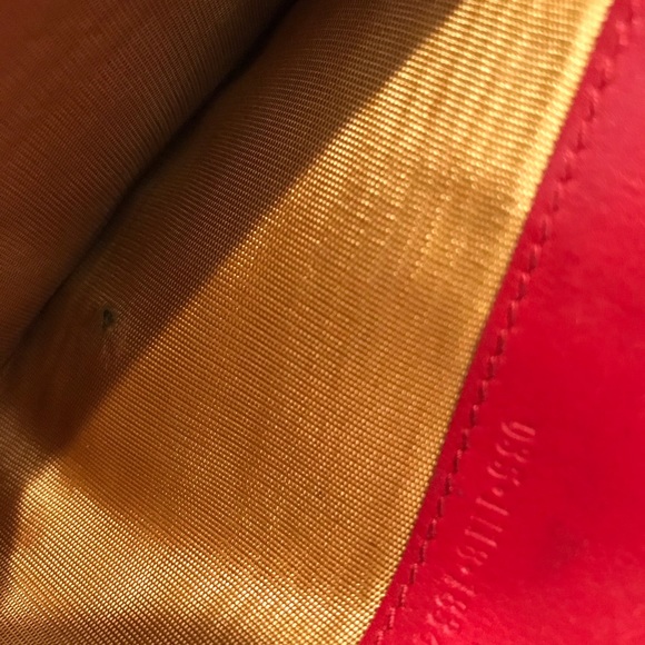 Authentic Gucci horsebit wallet - Picture 7 of 11